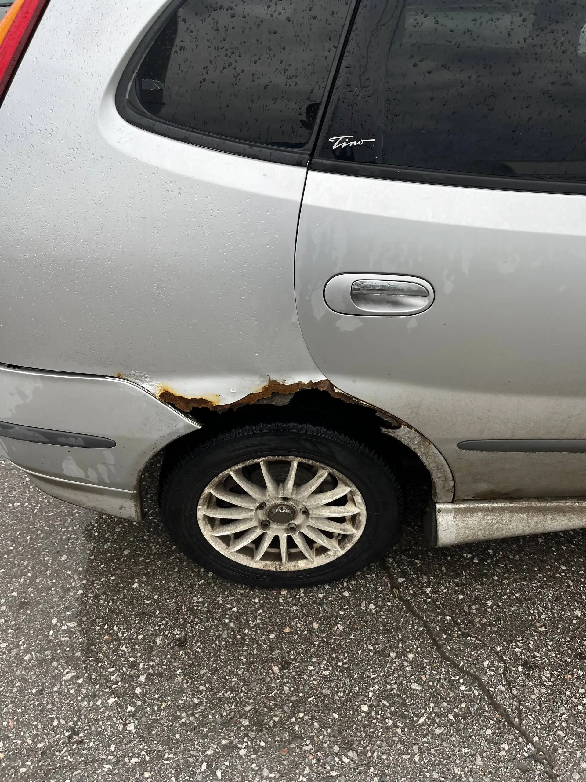 Автомобиль на ходу - Легковые автомобили (Авто) в Новосибирск