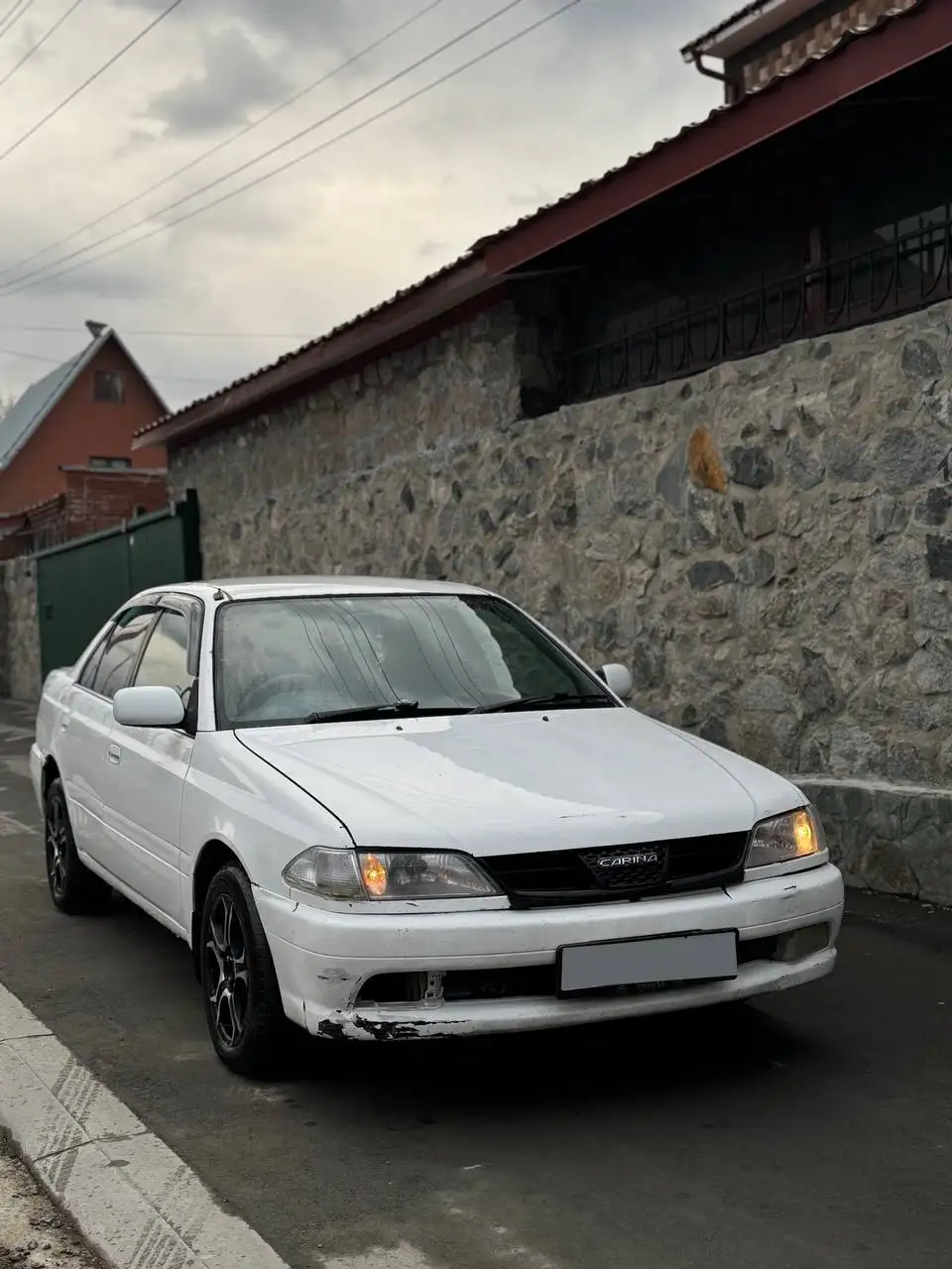 Toyota Carina 1999 г.в. - Легковые автомобили (Авто) в Новосибирск