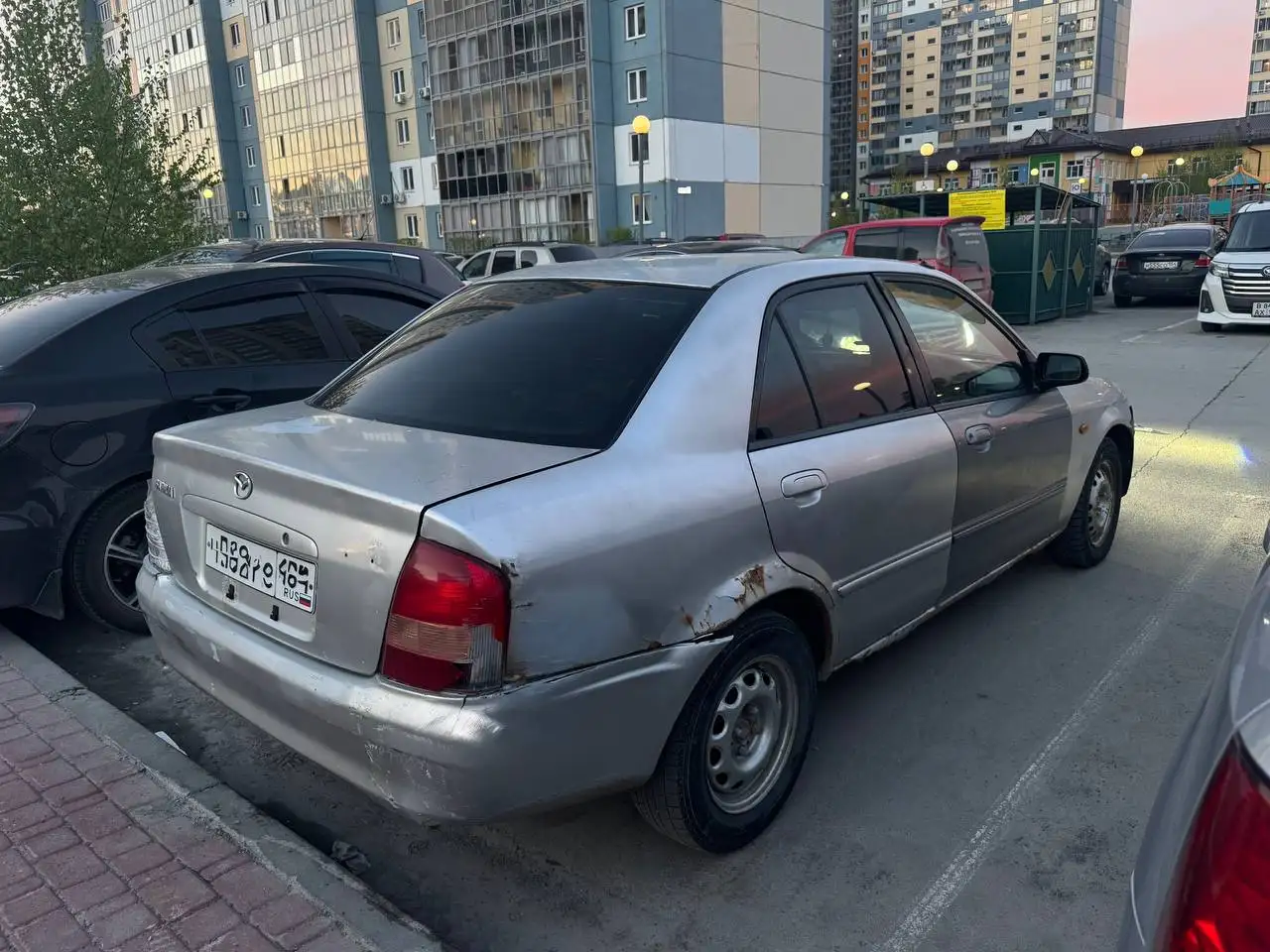 Mazda Familia 2001 - Автомобиль (Авто) в Новосибирск
