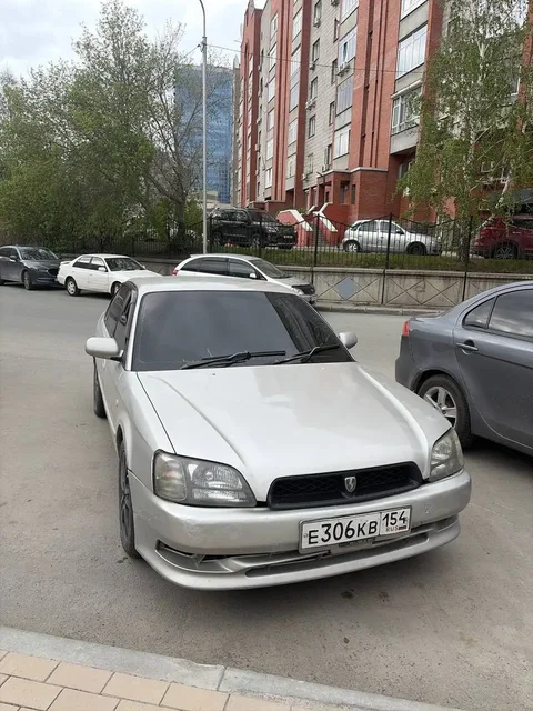 Продажа авто - Двигатели и запчасти в Новосибирск