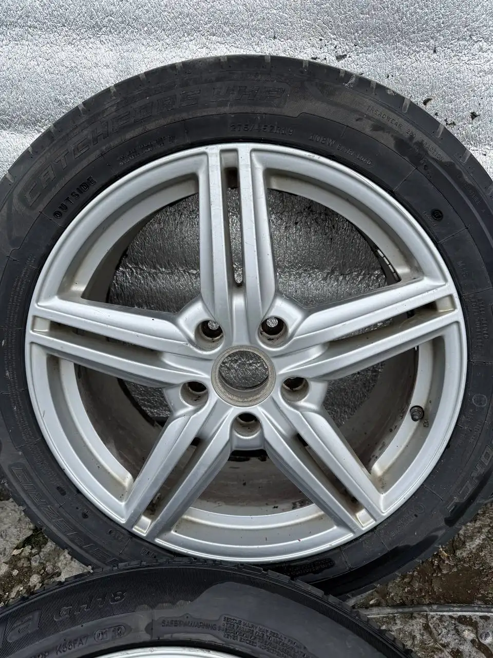 Продам диски с резиной 275/45R19 - Диски и шины (Авто) в Новосибирск