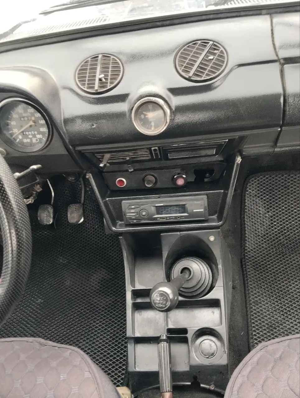 Ваз 2106, 1996 года, в хорошем ходу - Легковые автомобили (Авто) в Новосибирск