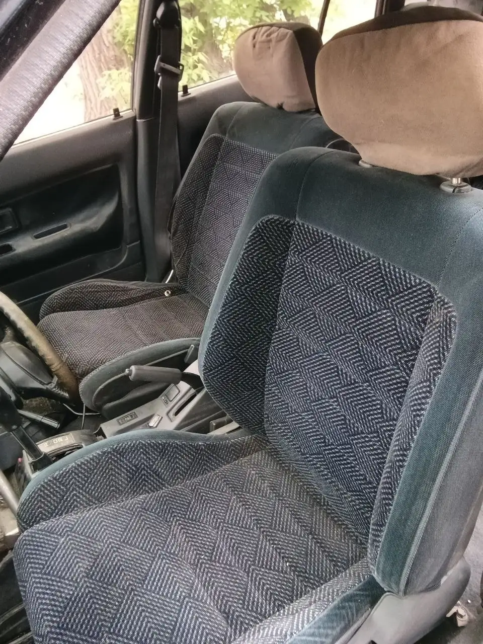 Продам сидушки от Тойоты - Запчасти (Авто) в Новосибирск