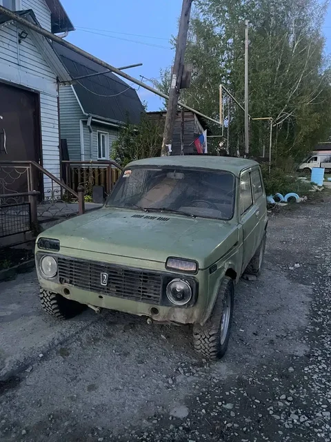 Продам Ниву 2121 1992 года с документами - Двигатели и запчасти в Новосибирск