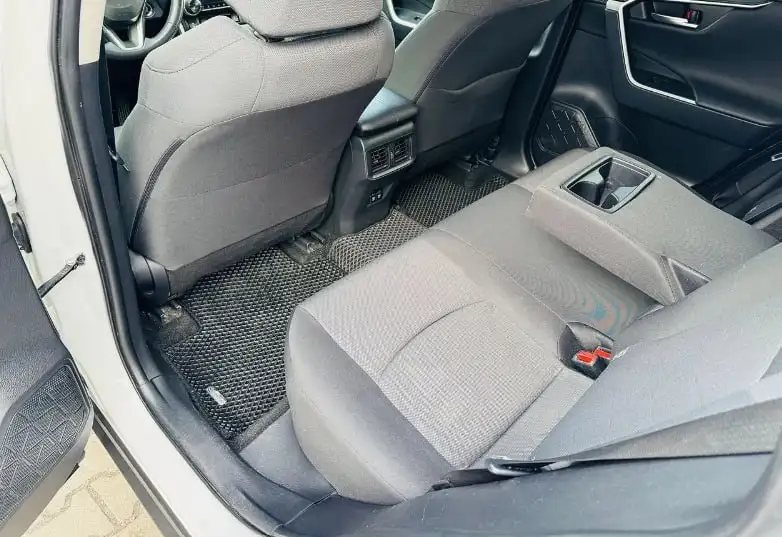 Toyota RAV4 2019 - Toyota RAV4 (Авто) в Новосибирск