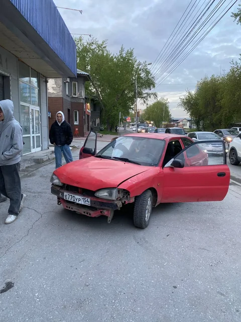 Продам Хендай Акцент - Легковые автомобили в Новосибирск