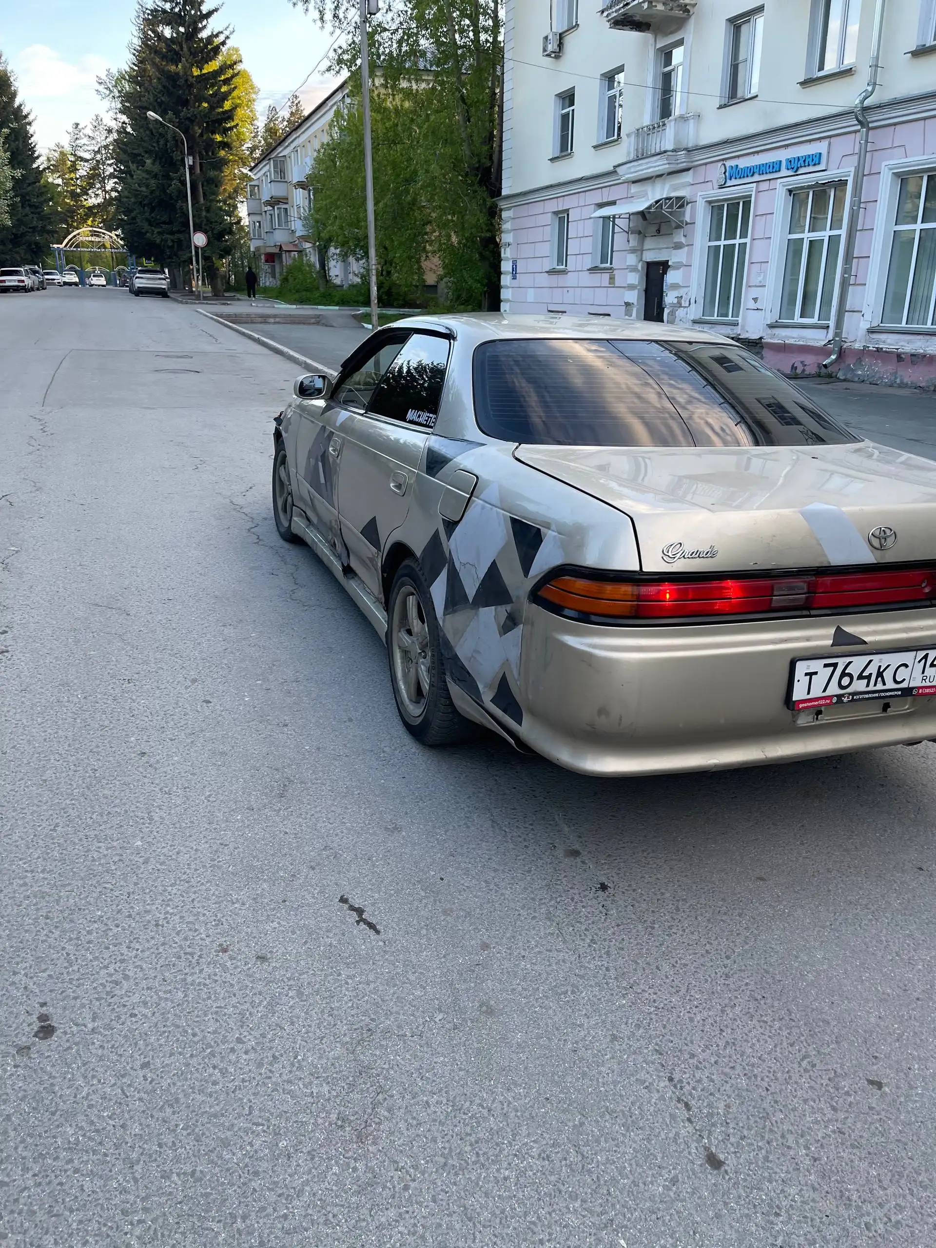 Toyota - продажа авто - Легковые автомобили (Авто) в Новосибирск