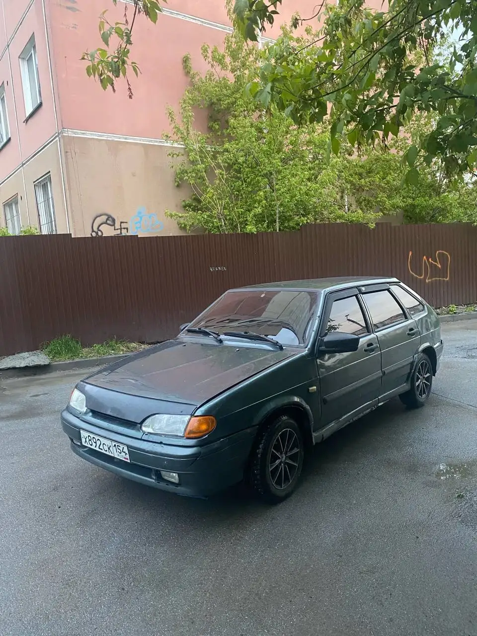 Не заводится, требуется ремонт - Запчасти (Авто) в Новосибирск