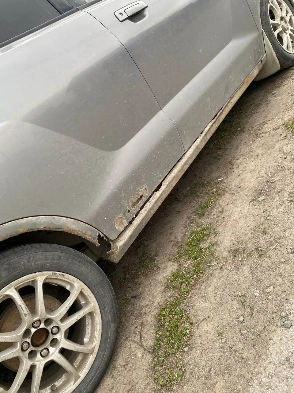 Mitsubishi Mirage Dingo 2000 - Легковые автомобили (Авто) в Новосибирск
