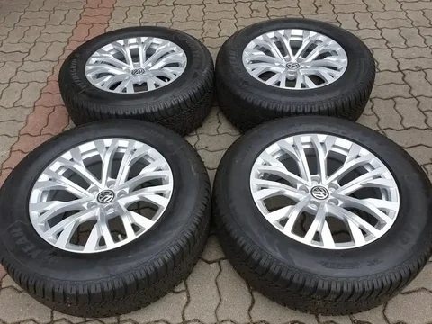 Колеса VW Touareg III 255/60 R18 - Аккумулятор в Новосибирск