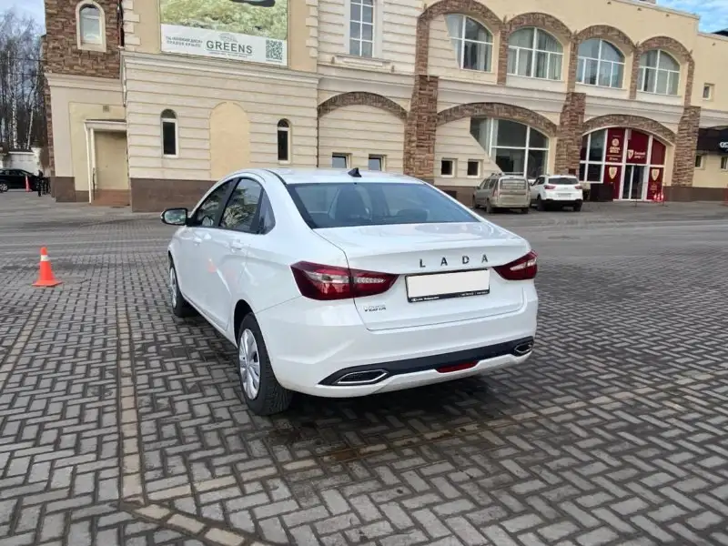 ВАЗ Vesta 2024, 25000 км, гарантия - Легковые автомобили (Авто) в Екатеринбург