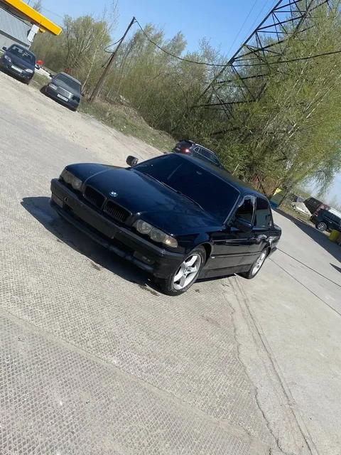 Продам BMW E38 Long V12 5.4 - Транспорт в Новосибирск