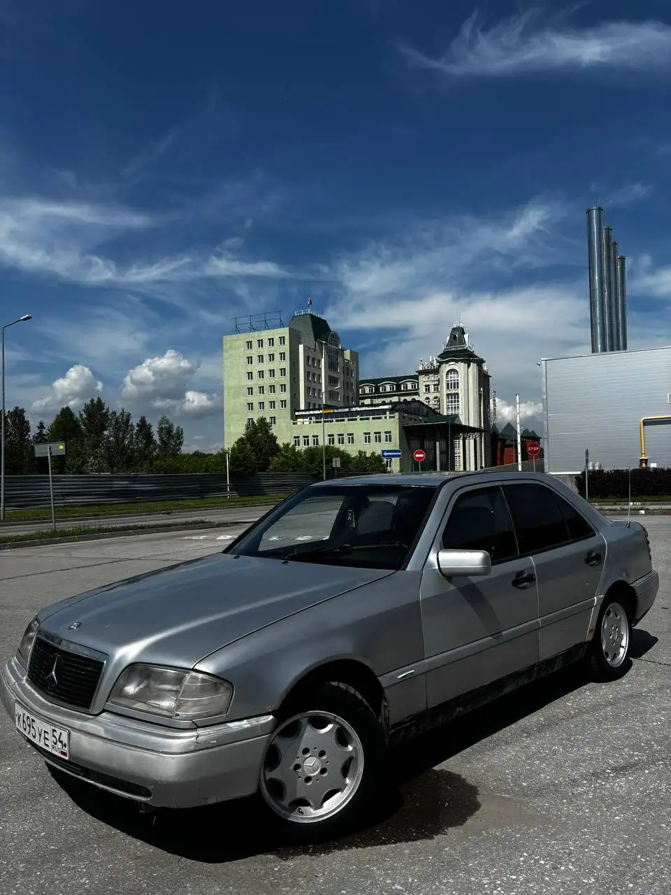 Mercedes-Benz C-Class (W202), МКПП в хорошем состоянии - Легковые автомобили (Авто) в Новосибирск