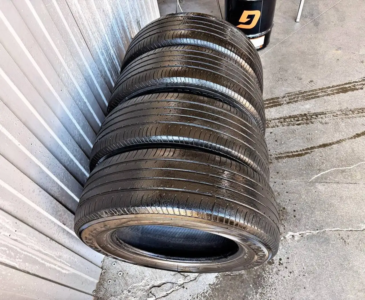 Продажа летней резины 225/65 R17 - Шины и диски (Авто) в Новосибирск