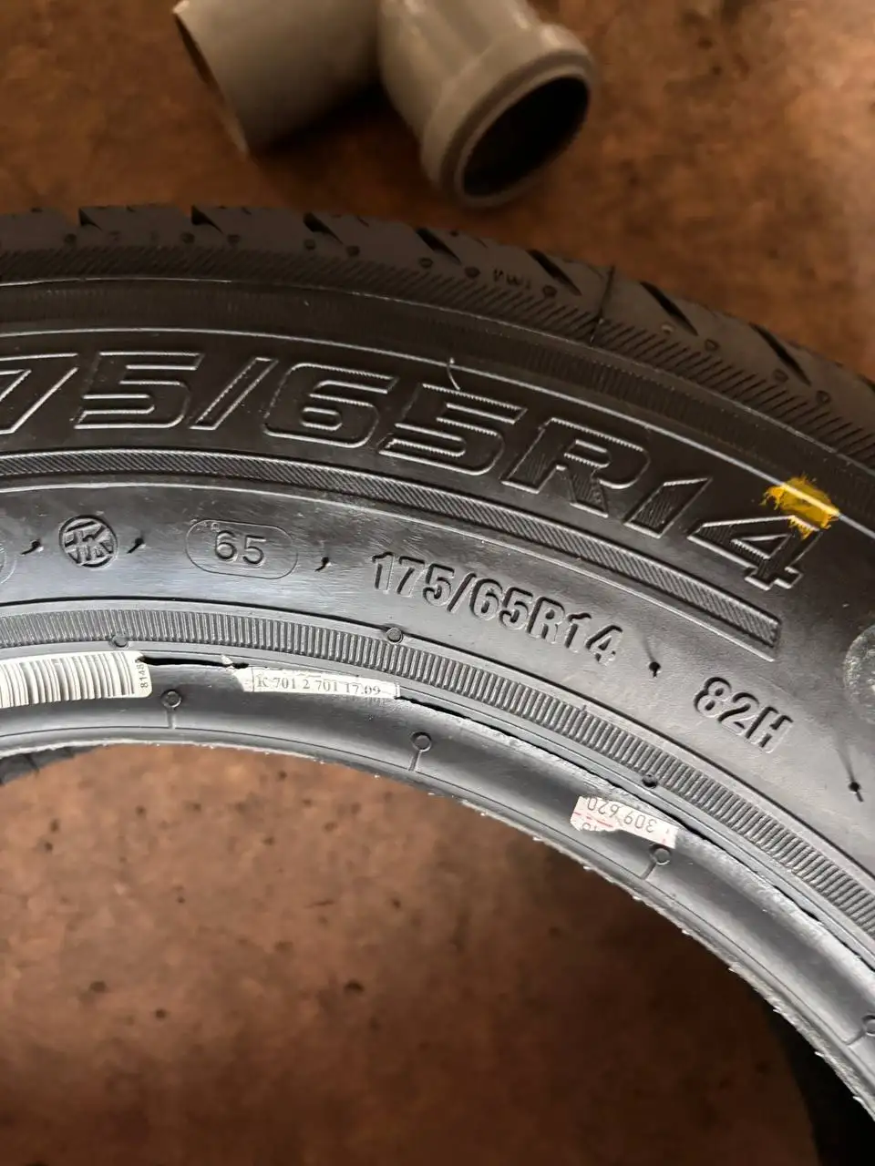 Продажа новой резины КАМА 175/65R14 - Шины и диски (Авто) в Новосибирск