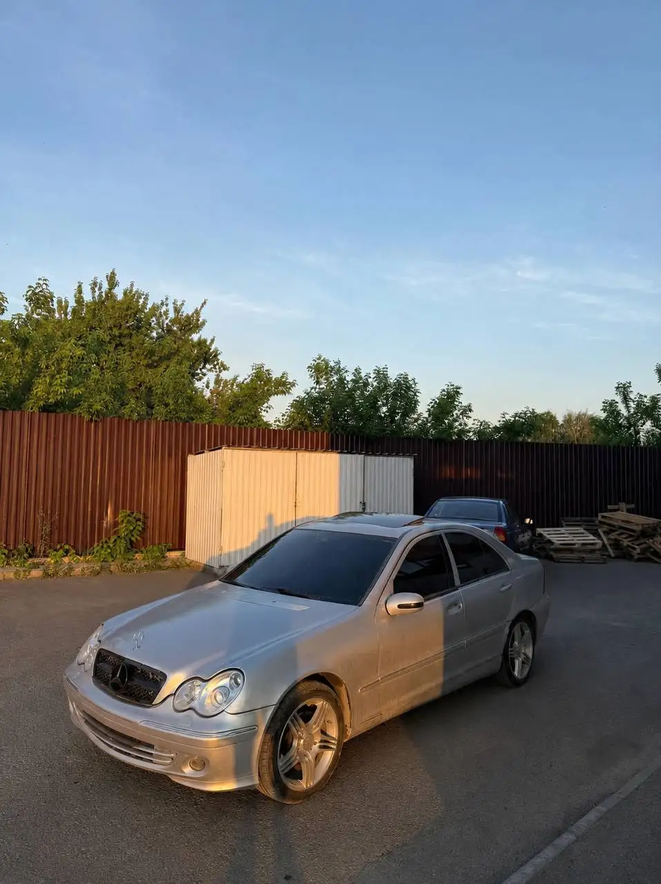 Toyota Harrier 2.6 Полный Привод - Легковые автомобили (Авто) в Новосибирск
