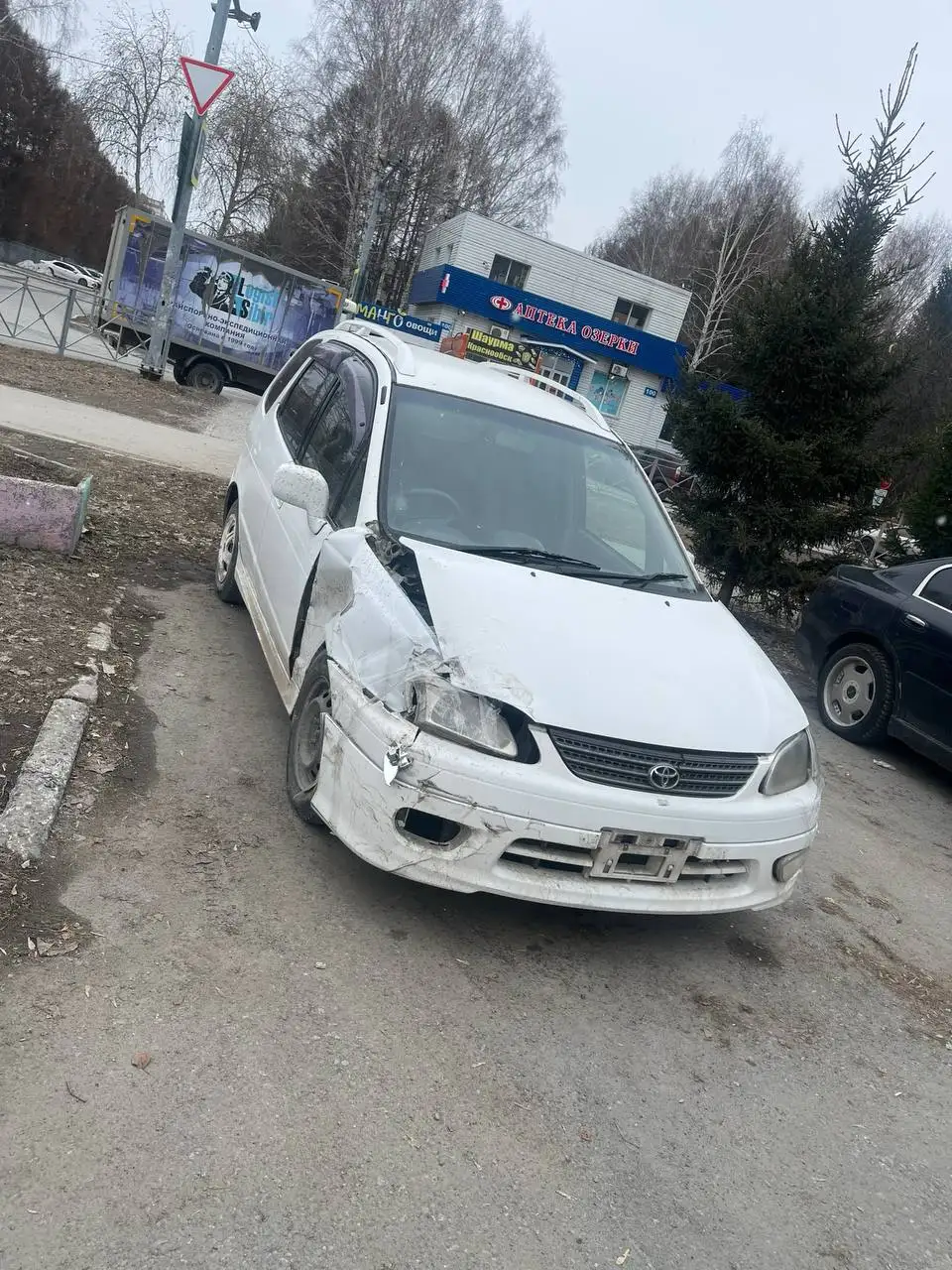 Тойота Спасио с дефектами кузова - Авто в Новосибирск