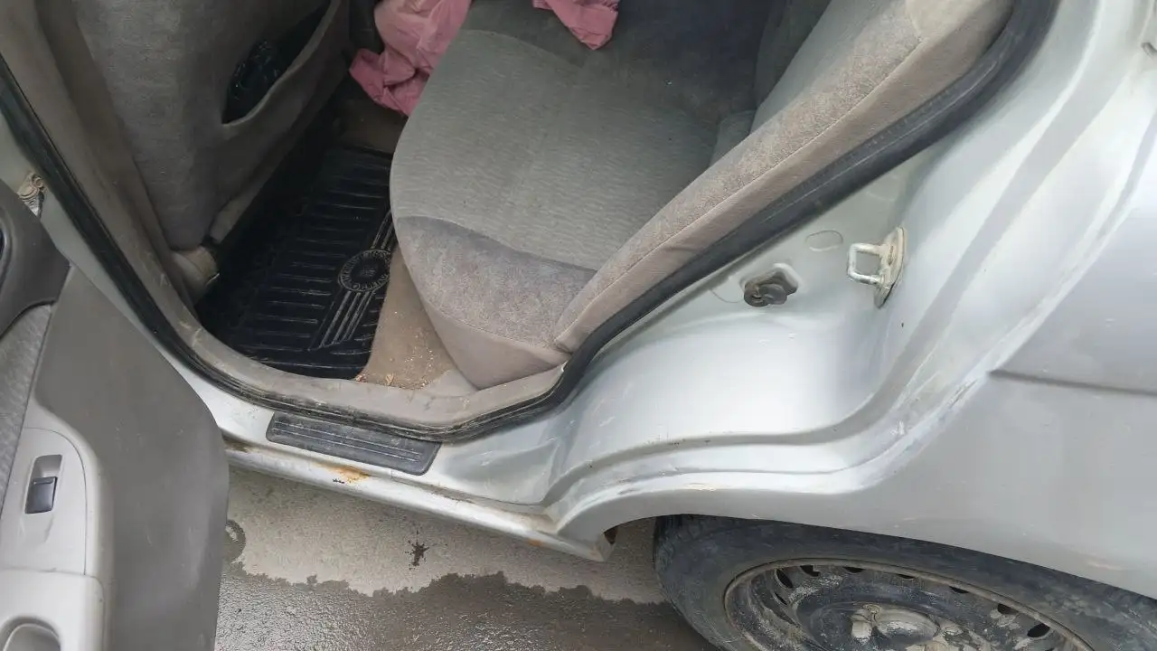 Nissan Sunny 2001 - Автомобили с пробегом (Авто) в Новосибирск