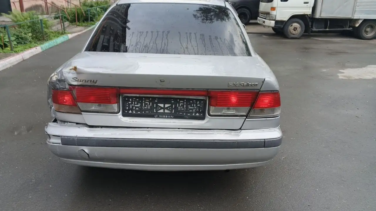 Nissan Sunny 2001 - Автомобили с пробегом (Авто) в Новосибирск