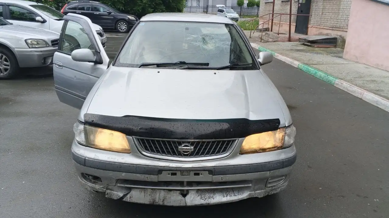Nissan Sunny 2001 - Автомобили с пробегом (Авто) в Новосибирск