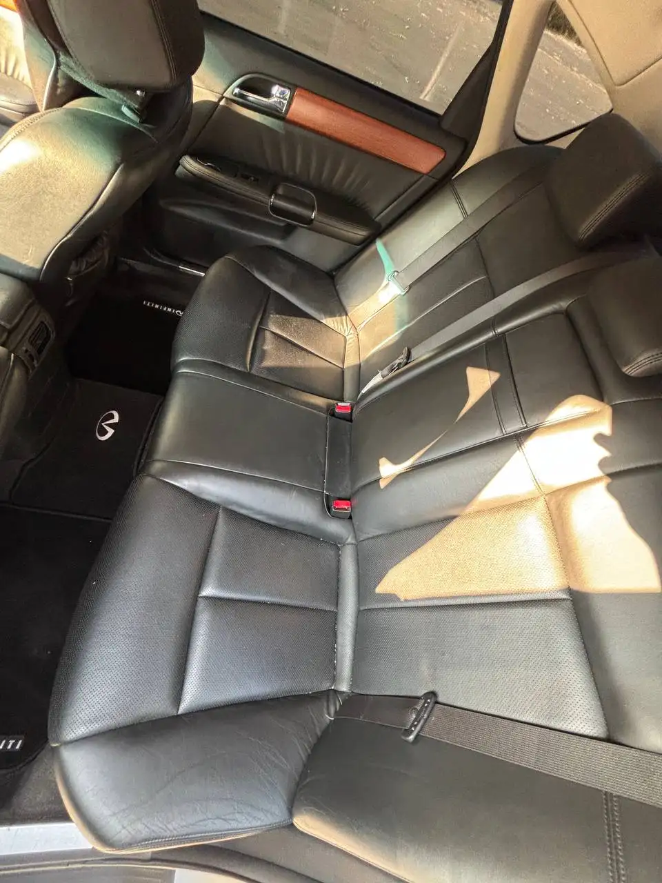 Infiniti M35 2006 280 л.с. - Седан (Авто) в Новосибирск