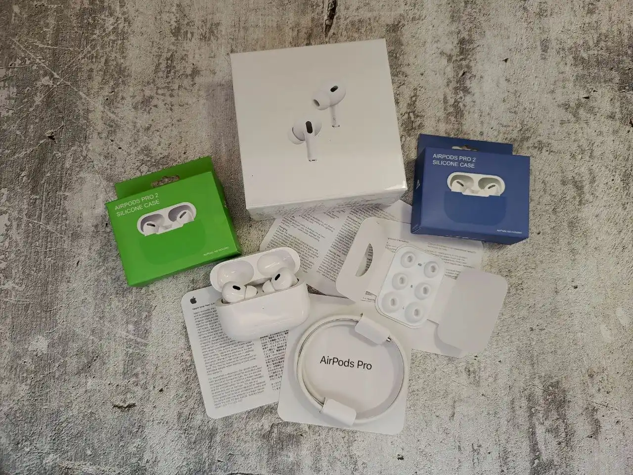Продам наушники AirPods pro 2 и AirPods 3