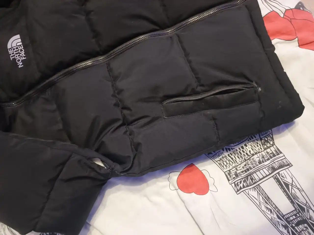 Продам куртку The North Face