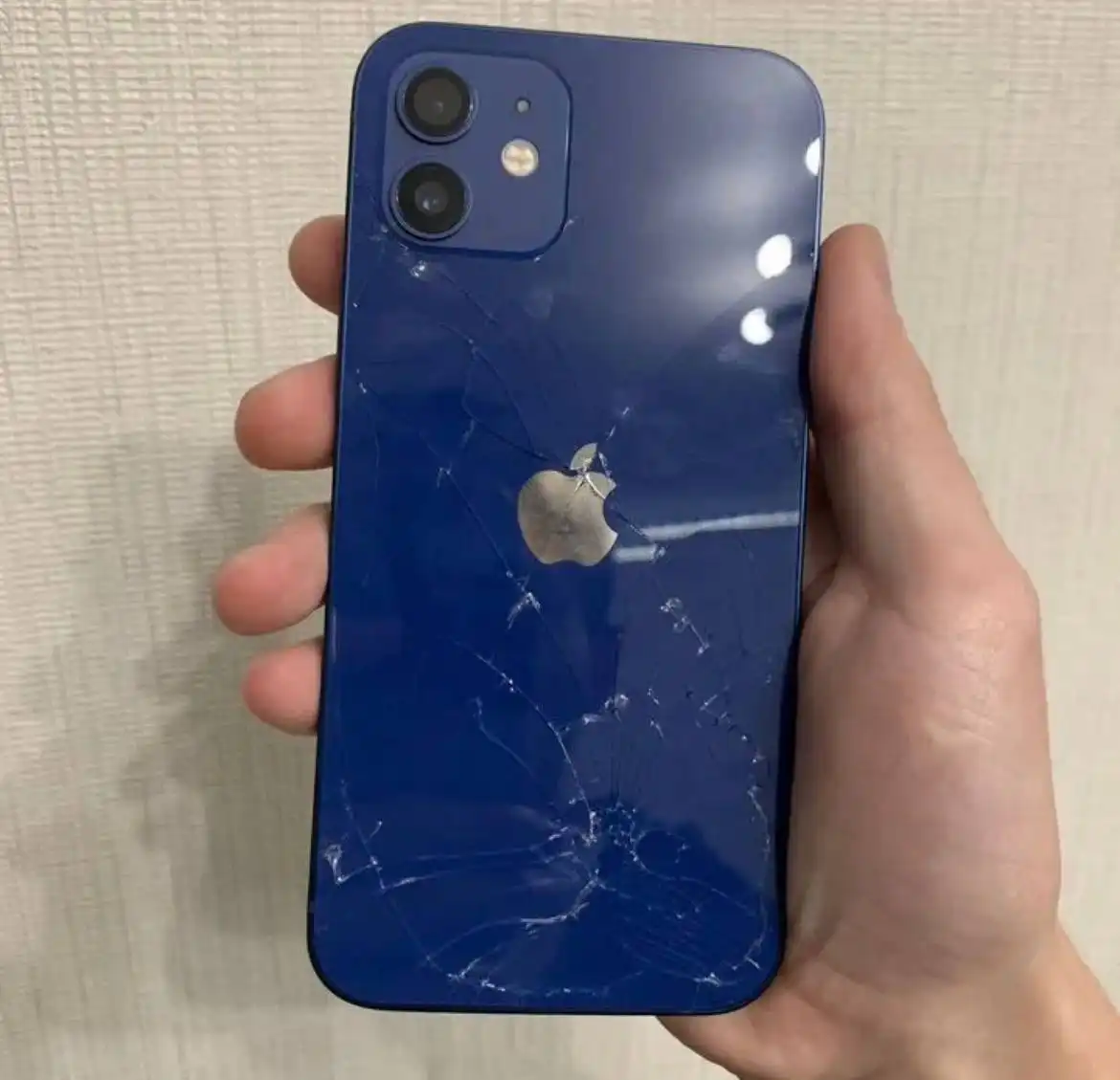 Обмен iPhone 11 Pro Max или iPhone 13 с дефектами