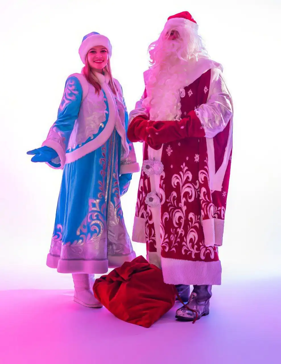 Волшебный Новый год с Дедом Морозом и Снегурочкой