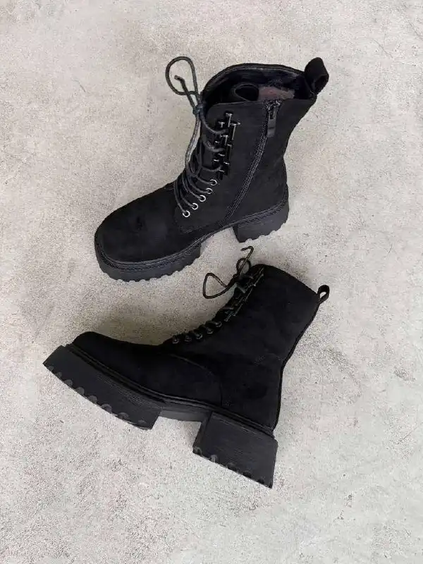 Зимние женские ботинки 37 размер новые