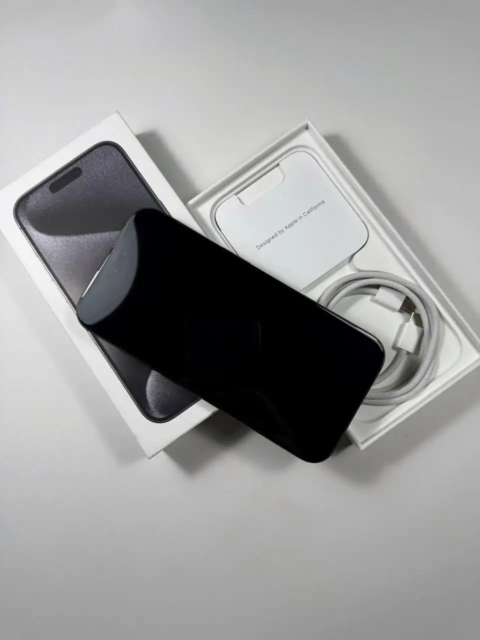 iPhone 15 Pro 128GB 2Sim в хорошем состоянии