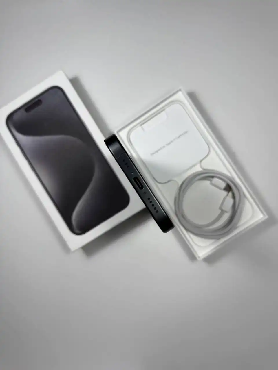 iPhone 15 Pro 128GB 2Sim в хорошем состоянии