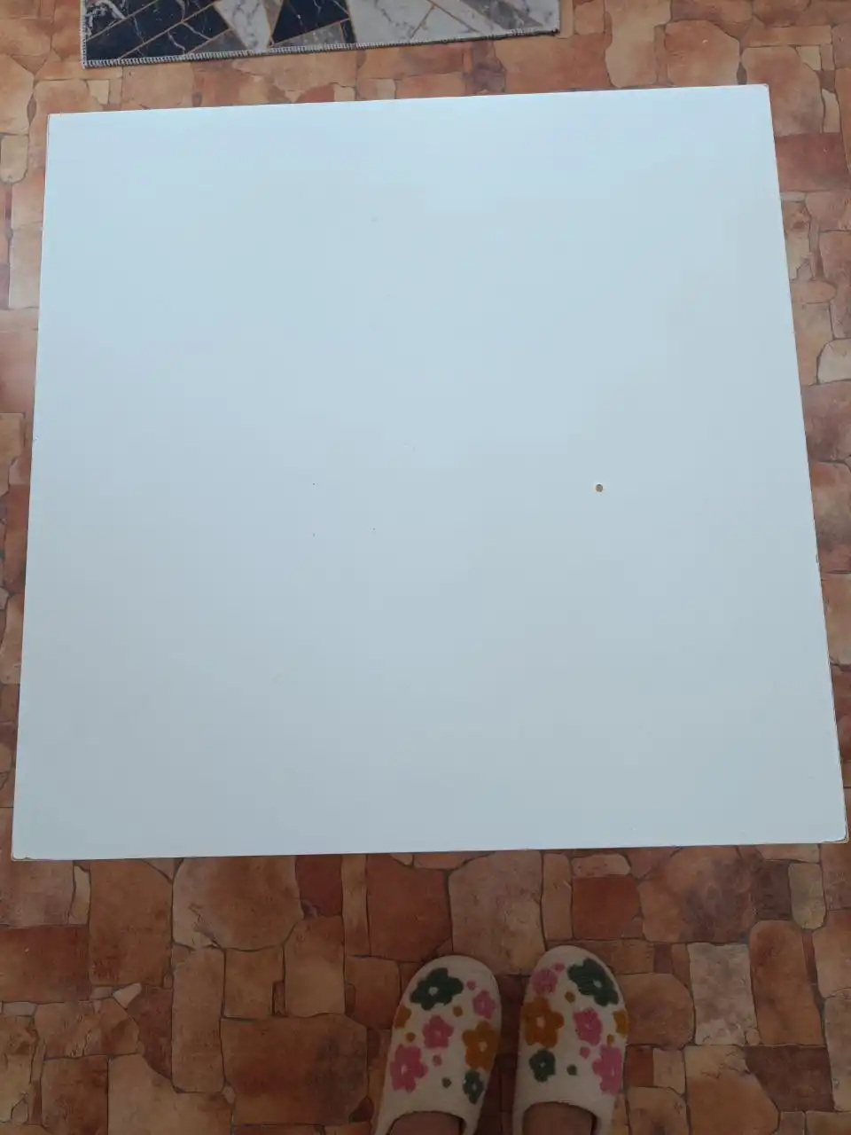 Продам столик