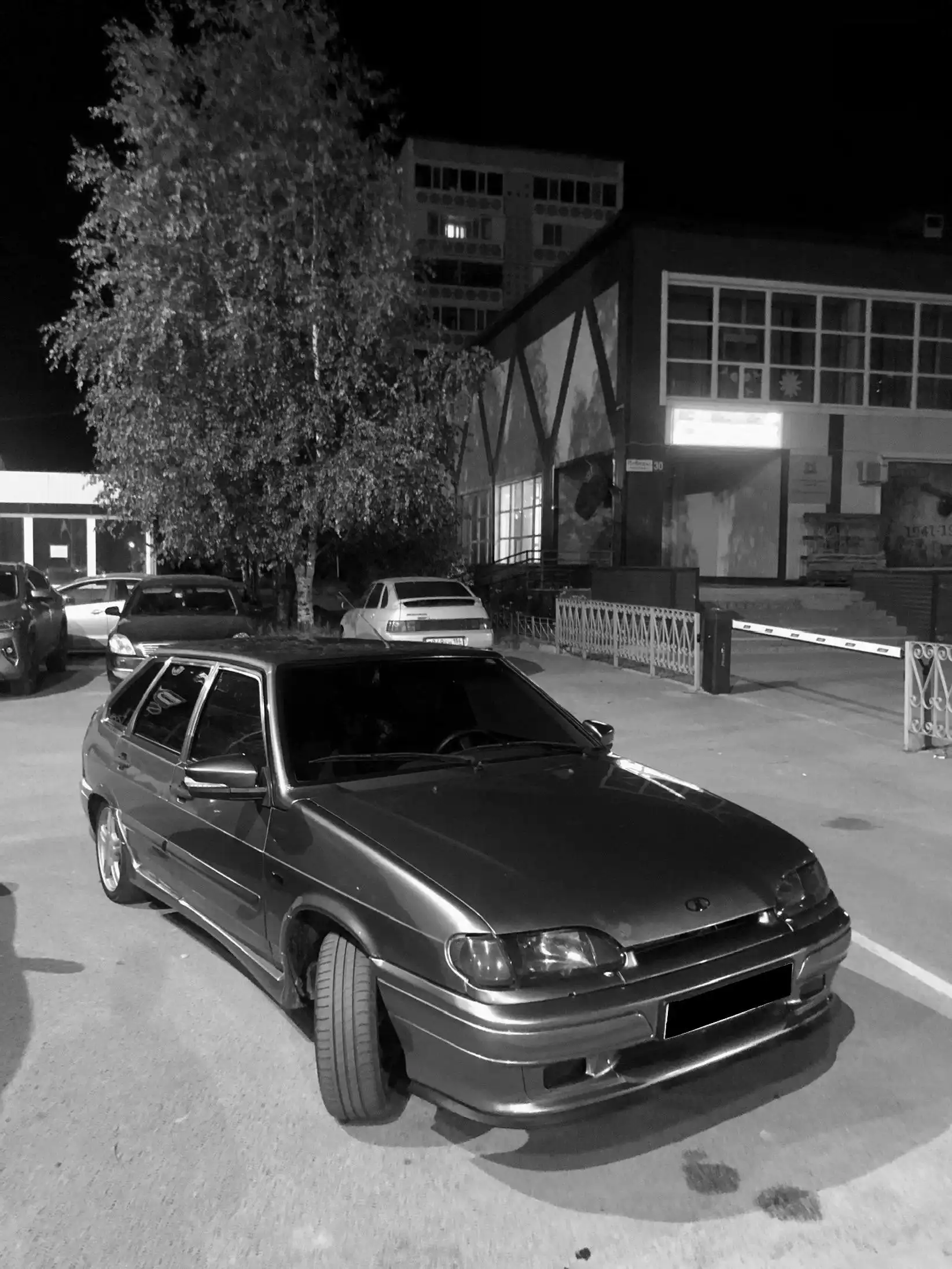 Автомобиль 2011 года с пробегом 120707 км