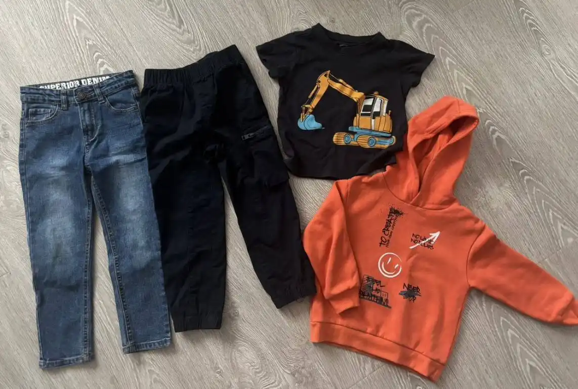 Одежда для мальчика на рост 104см