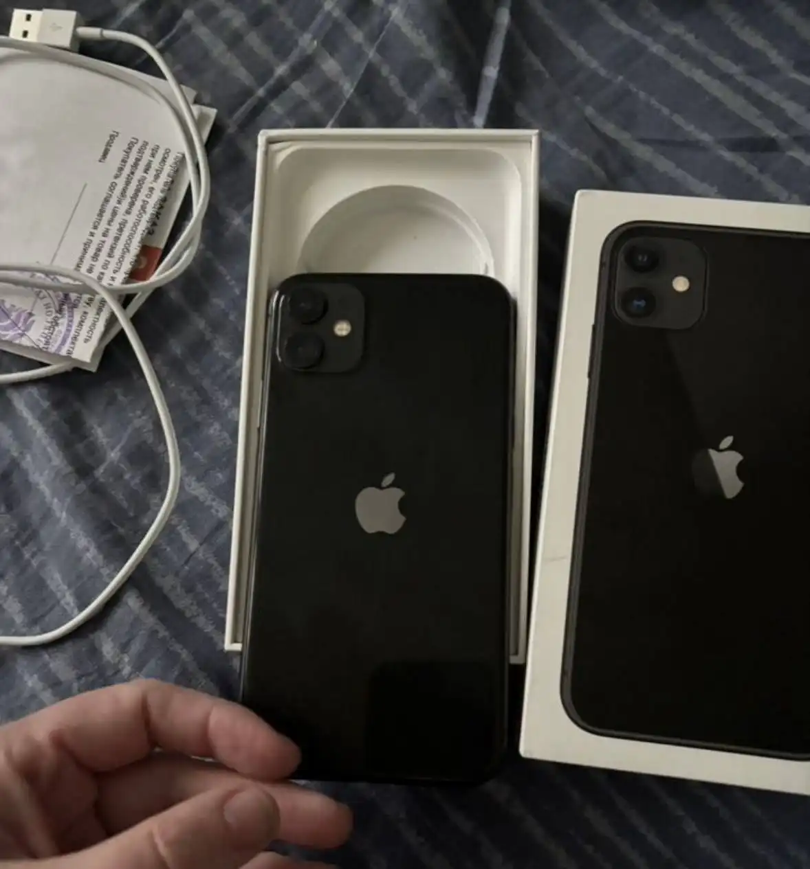 Айфон 11/64гб черный в отличном состоянии