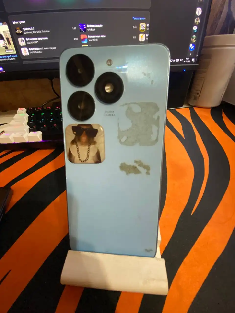 Продажа двух телефонов