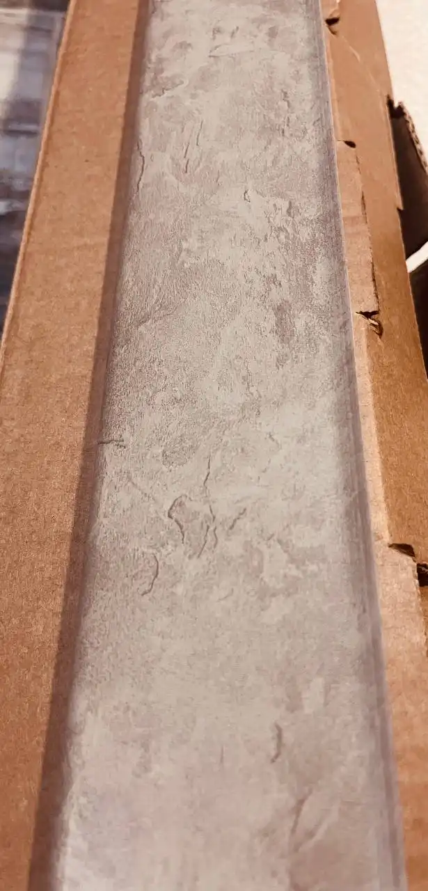 Продам плинтус ПВХ Лофт 7 шт с фурнитурой