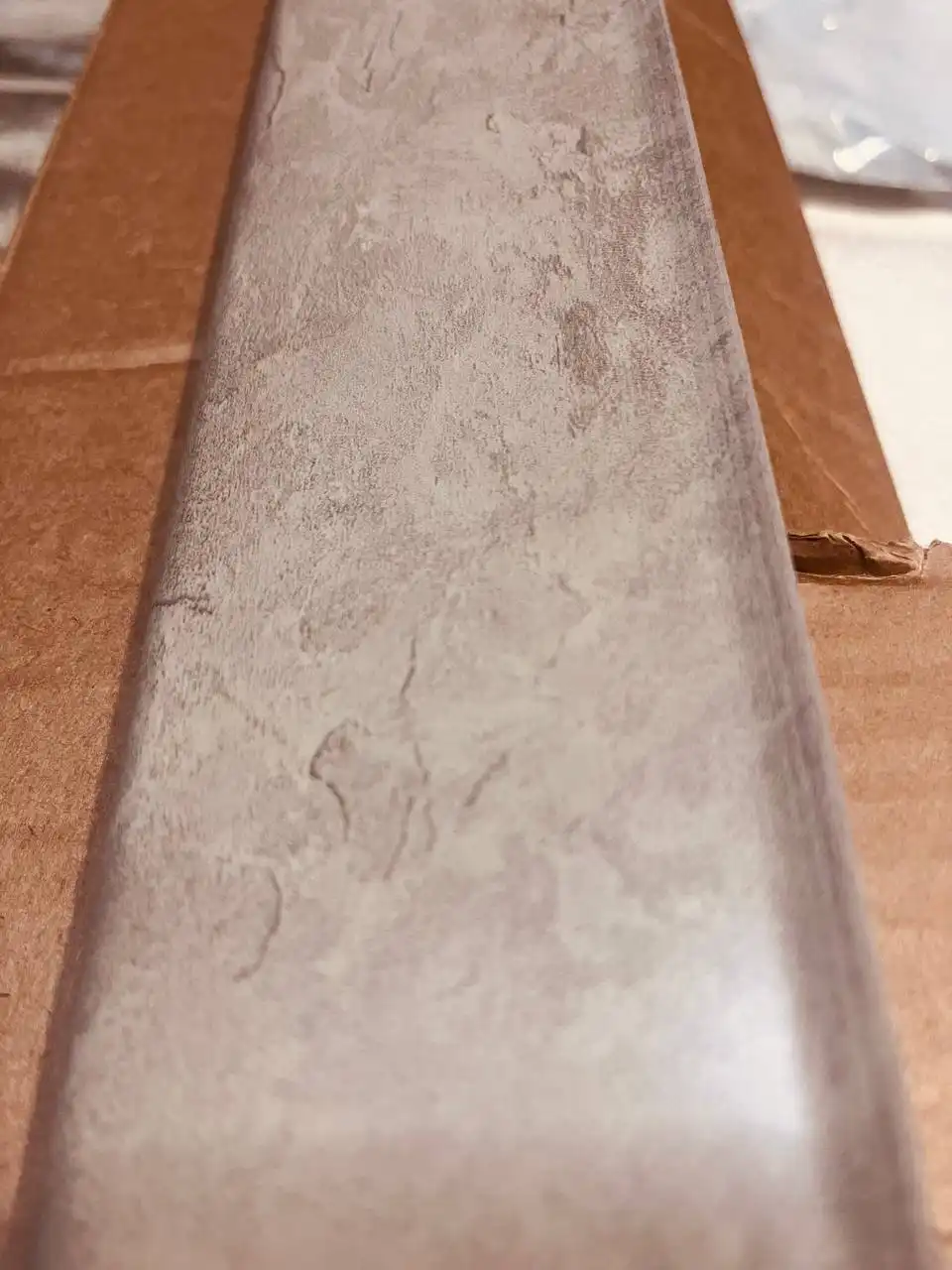 Продам плинтус ПВХ Лофт 7 шт с фурнитурой