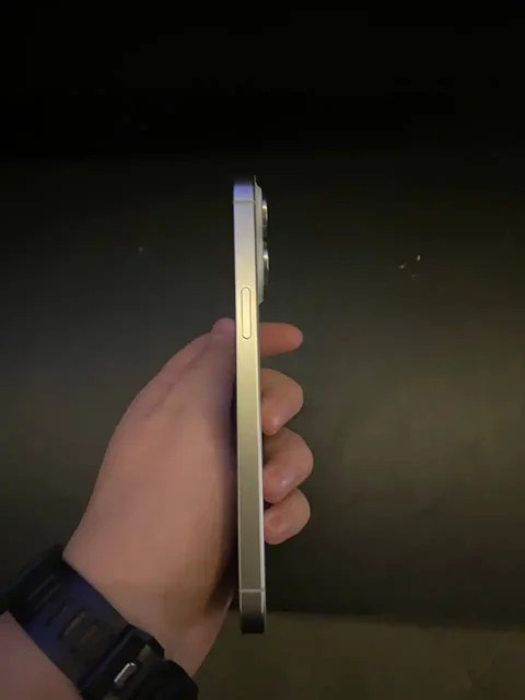 Продам iPhone 15 Pro Max - частное объявление в Иваново