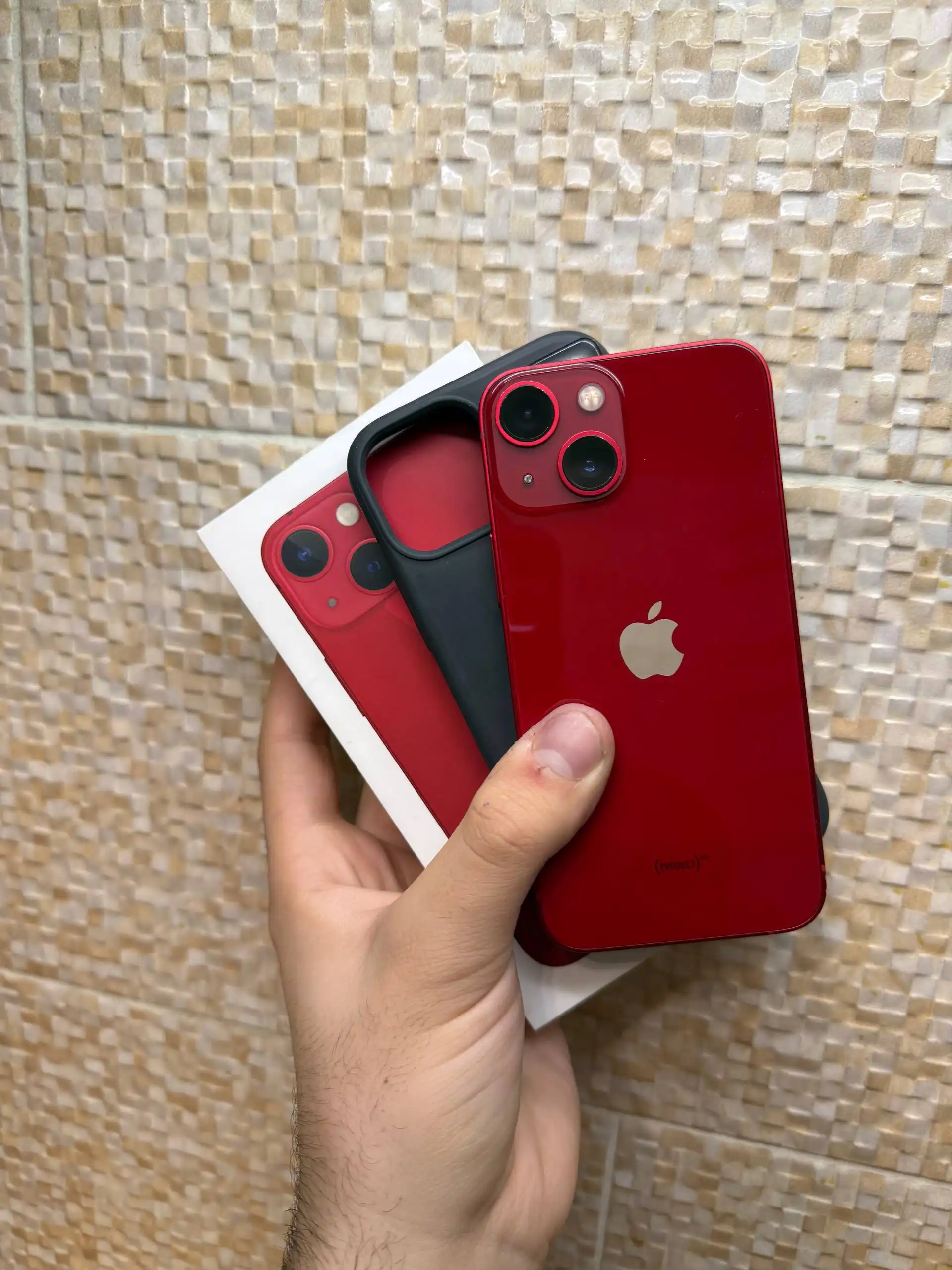 Продажа б/у iPhone 12, 13, 14 Pro, 15, 15 Pro