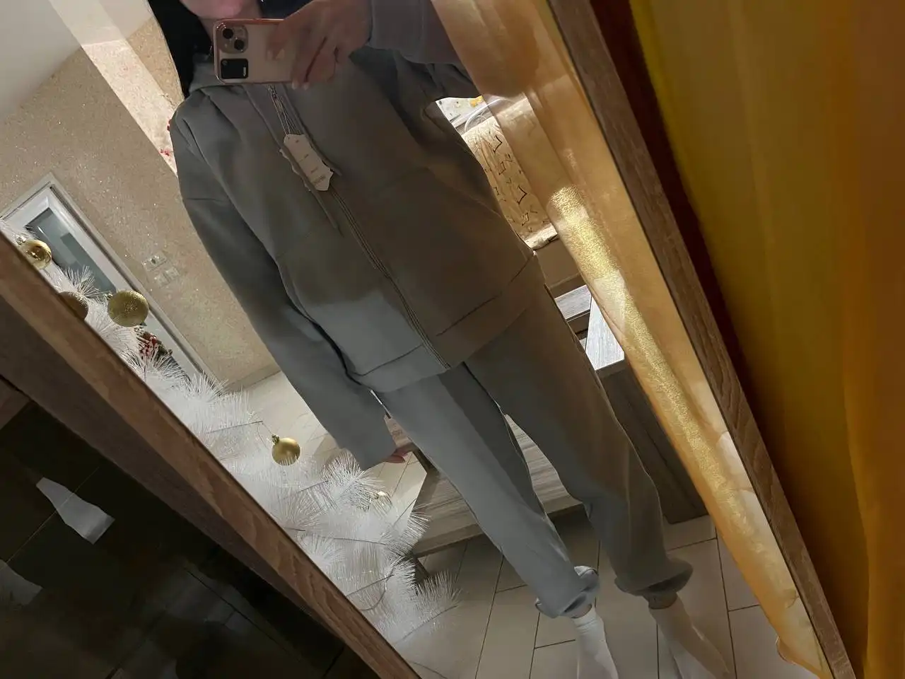 Продам новый женский спортивный костюм