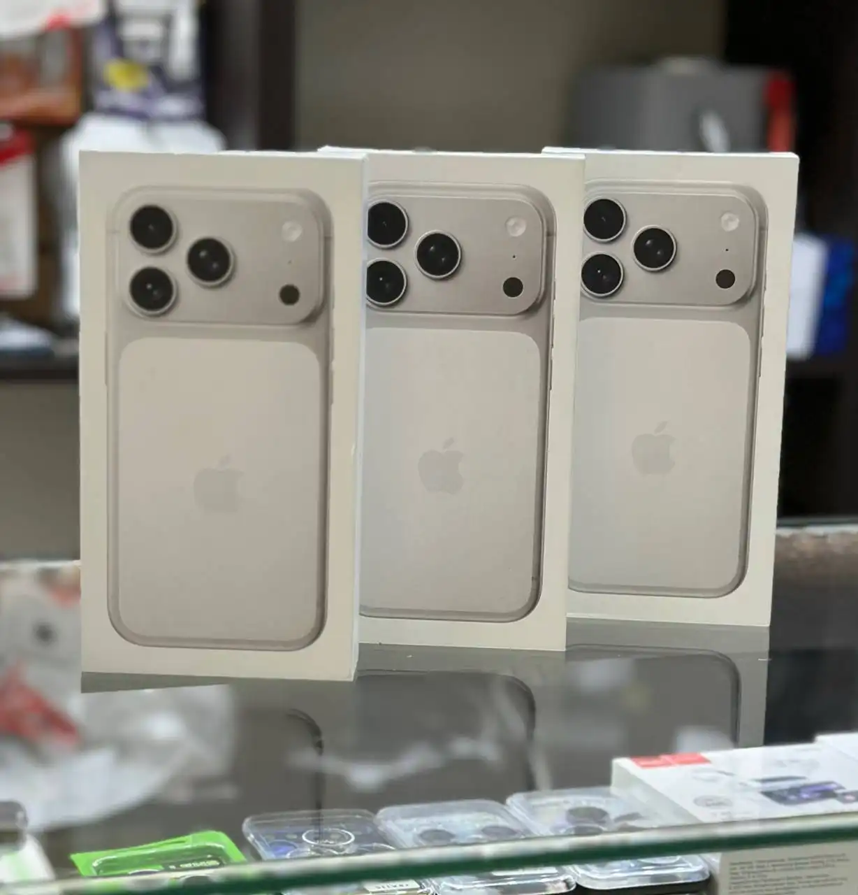 iPhone 17 Pro 256 GB Silver новое запечатанное