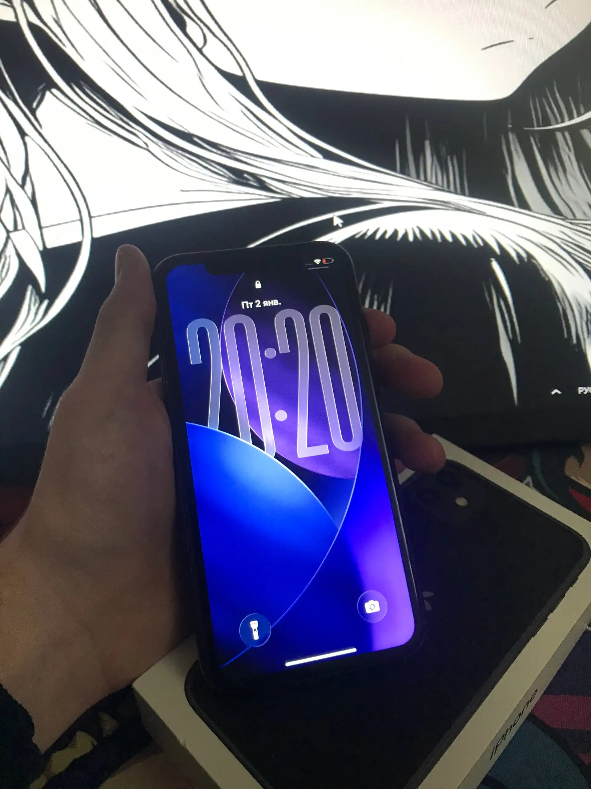 Продам iPhone 11 128ГБ с комплектом