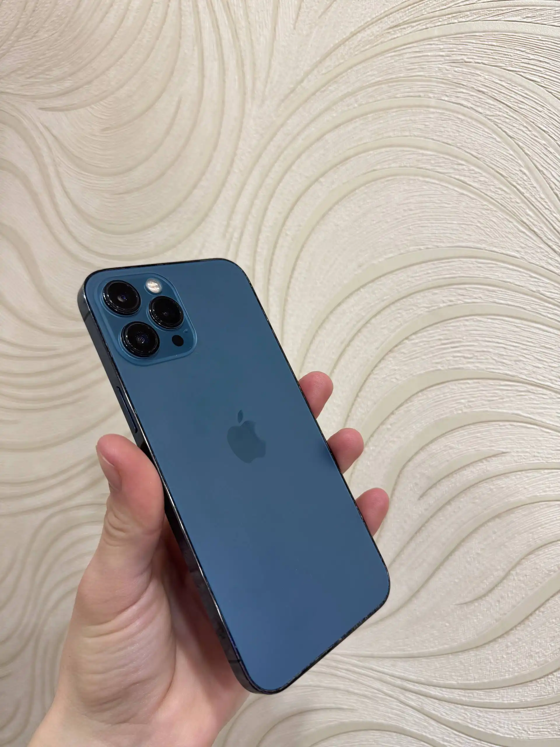 iPhone 12 Pro Max 256GB с замененным экраном