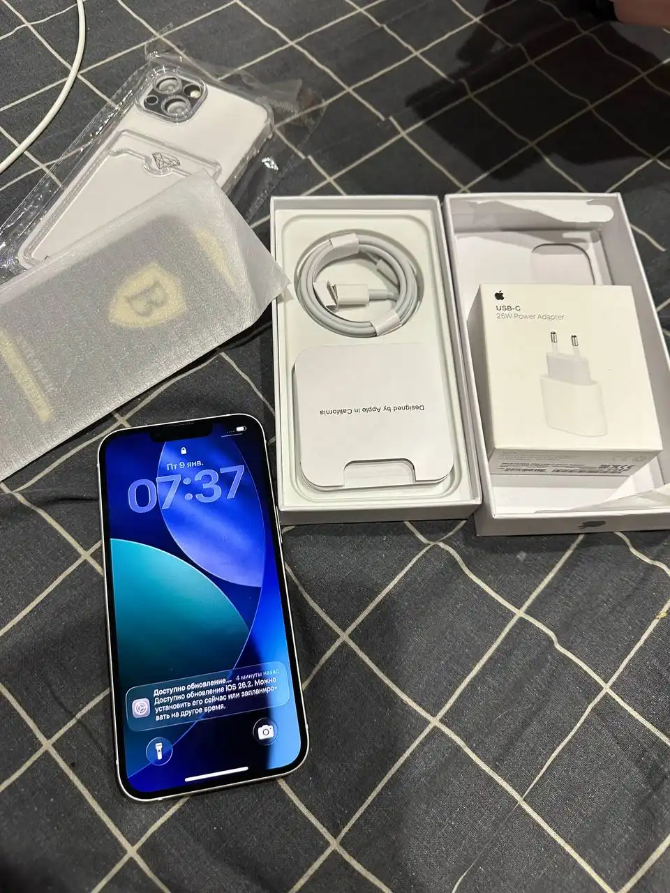 Айфон 13 128ГБ с аксессуарами - Смартфоны (Электроника) в Иваново
