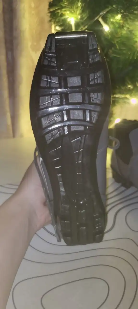 Лыжные ботинки Less Loss 38 размер