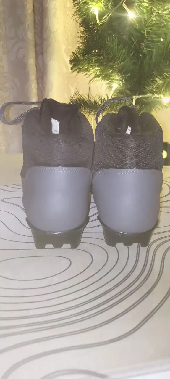 Лыжные ботинки Less Loss 38 размер