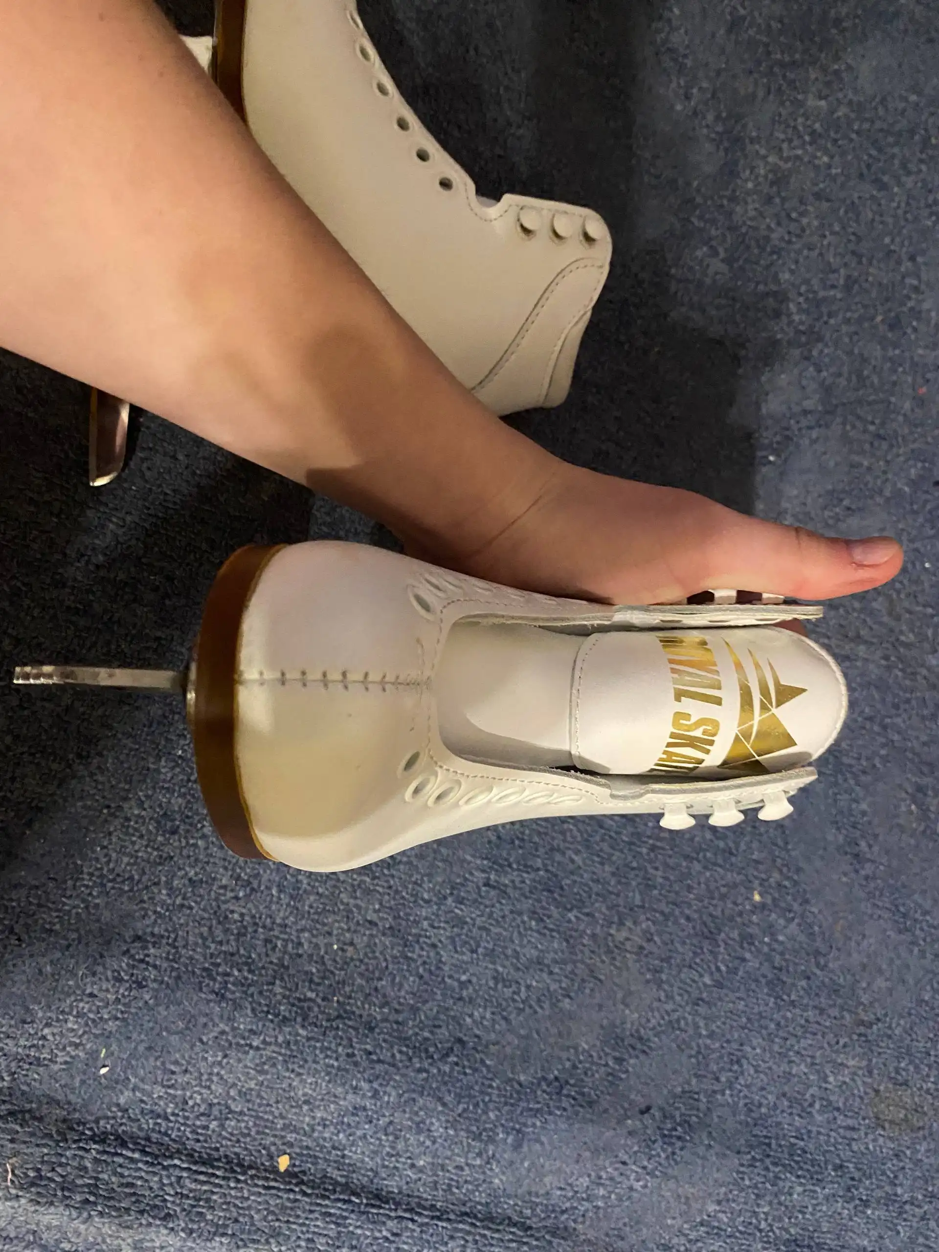 Фигурные коньки Royal Skate размер 28 - Спортивный инвентарь (Барахолка) в Иваново