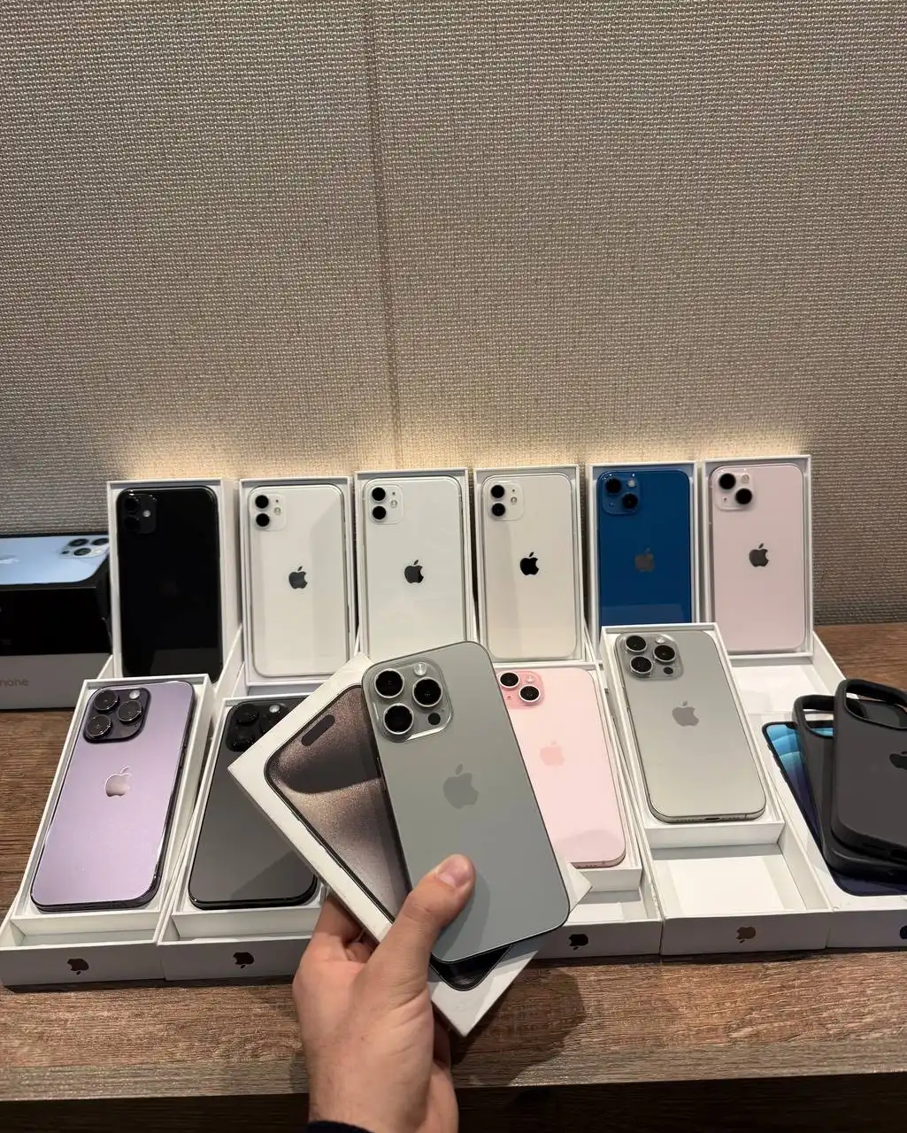 Продажа б/у iPhone разных моделей - Смартфоны (Электроника) в Иваново